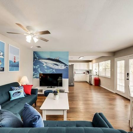 15 Min To At&T Lakefront Home Suite 3 Bed 1 Bath , Read The Listing Irving Buitenkant foto