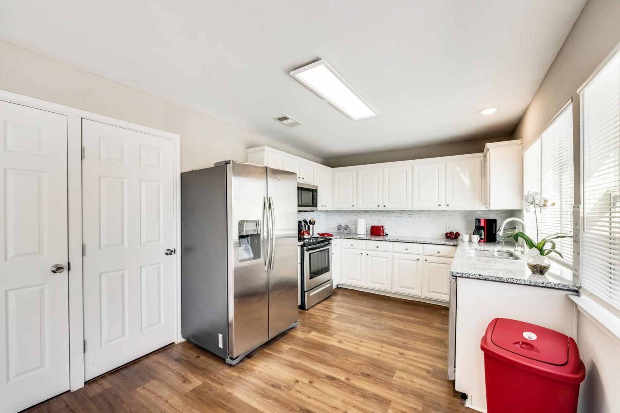 15 Min To At&T Lakefront Home Suite 3 Bed 1 Bath , Read The Listing Irving Buitenkant foto